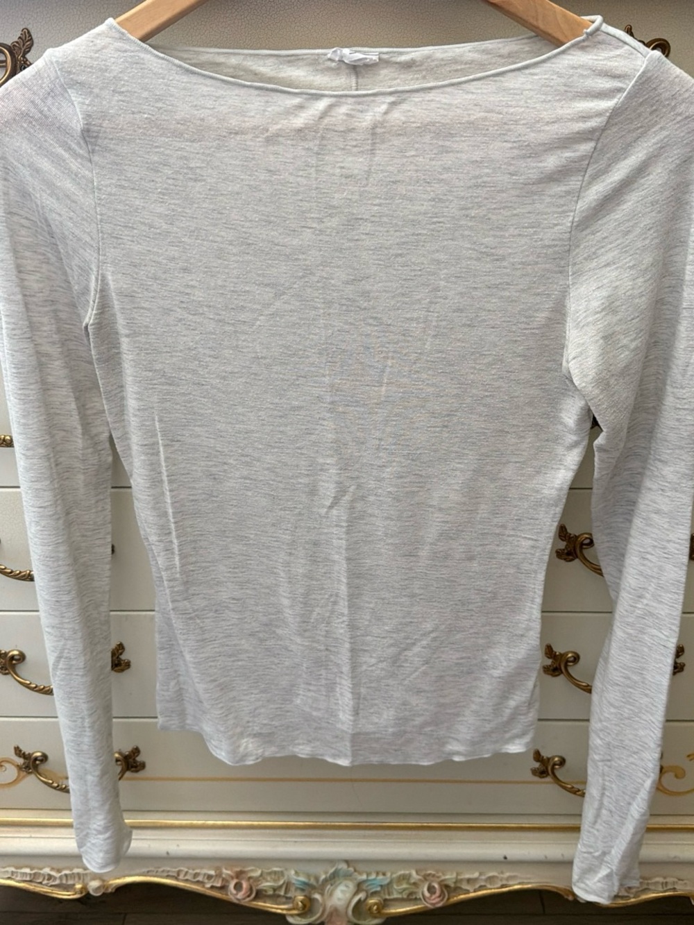 Women's Long-Sleeve Boatneck Top in Light Gray